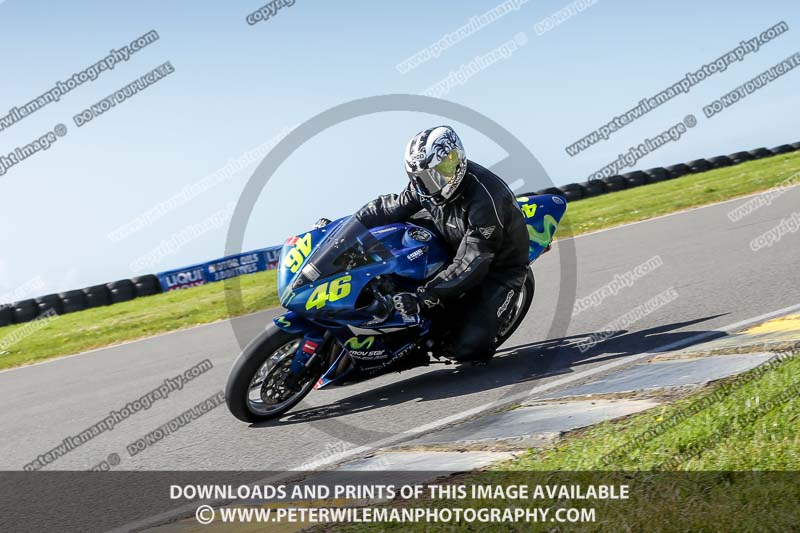 anglesey no limits trackday;anglesey photographs;anglesey trackday photographs;enduro digital images;event digital images;eventdigitalimages;no limits trackdays;peter wileman photography;racing digital images;trac mon;trackday digital images;trackday photos;ty croes