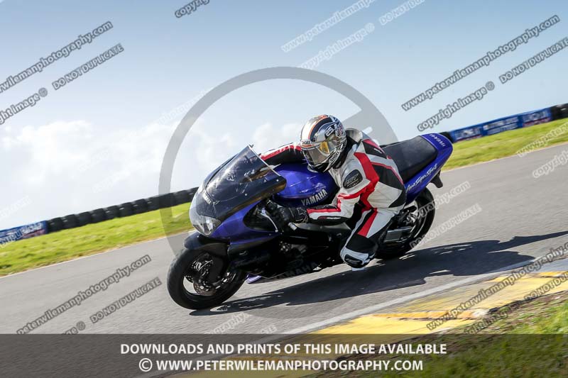 anglesey no limits trackday;anglesey photographs;anglesey trackday photographs;enduro digital images;event digital images;eventdigitalimages;no limits trackdays;peter wileman photography;racing digital images;trac mon;trackday digital images;trackday photos;ty croes