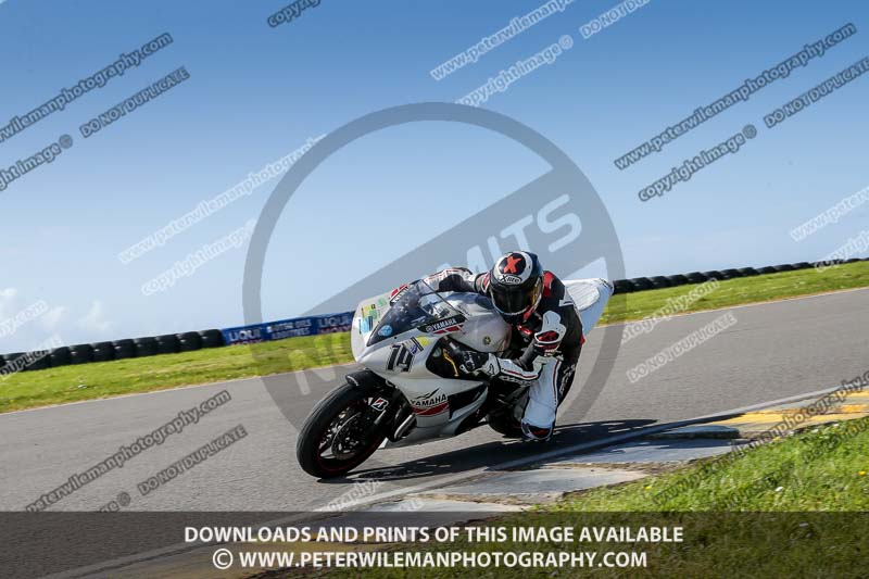 anglesey no limits trackday;anglesey photographs;anglesey trackday photographs;enduro digital images;event digital images;eventdigitalimages;no limits trackdays;peter wileman photography;racing digital images;trac mon;trackday digital images;trackday photos;ty croes