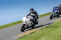 anglesey-no-limits-trackday;anglesey-photographs;anglesey-trackday-photographs;enduro-digital-images;event-digital-images;eventdigitalimages;no-limits-trackdays;peter-wileman-photography;racing-digital-images;trac-mon;trackday-digital-images;trackday-photos;ty-croes