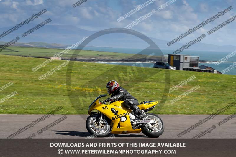 anglesey no limits trackday;anglesey photographs;anglesey trackday photographs;enduro digital images;event digital images;eventdigitalimages;no limits trackdays;peter wileman photography;racing digital images;trac mon;trackday digital images;trackday photos;ty croes