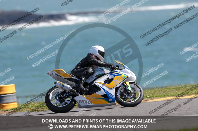 anglesey no limits trackday;anglesey photographs;anglesey trackday photographs;enduro digital images;event digital images;eventdigitalimages;no limits trackdays;peter wileman photography;racing digital images;trac mon;trackday digital images;trackday photos;ty croes