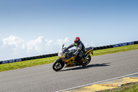 anglesey-no-limits-trackday;anglesey-photographs;anglesey-trackday-photographs;enduro-digital-images;event-digital-images;eventdigitalimages;no-limits-trackdays;peter-wileman-photography;racing-digital-images;trac-mon;trackday-digital-images;trackday-photos;ty-croes