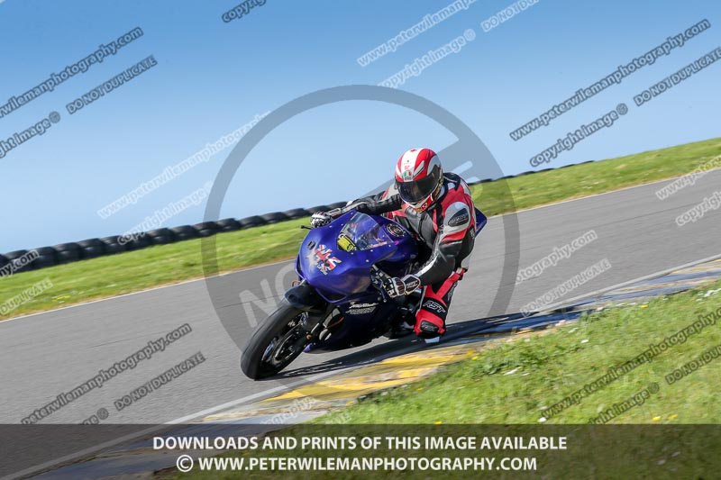 anglesey no limits trackday;anglesey photographs;anglesey trackday photographs;enduro digital images;event digital images;eventdigitalimages;no limits trackdays;peter wileman photography;racing digital images;trac mon;trackday digital images;trackday photos;ty croes