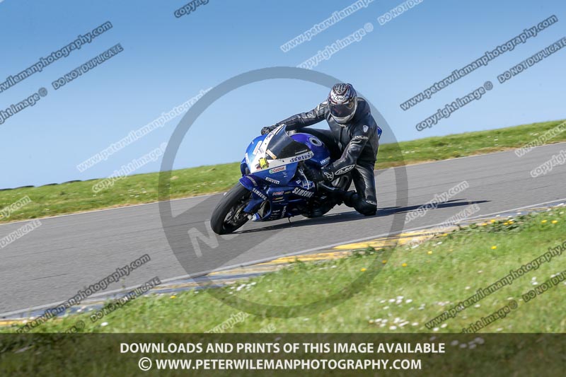 anglesey no limits trackday;anglesey photographs;anglesey trackday photographs;enduro digital images;event digital images;eventdigitalimages;no limits trackdays;peter wileman photography;racing digital images;trac mon;trackday digital images;trackday photos;ty croes