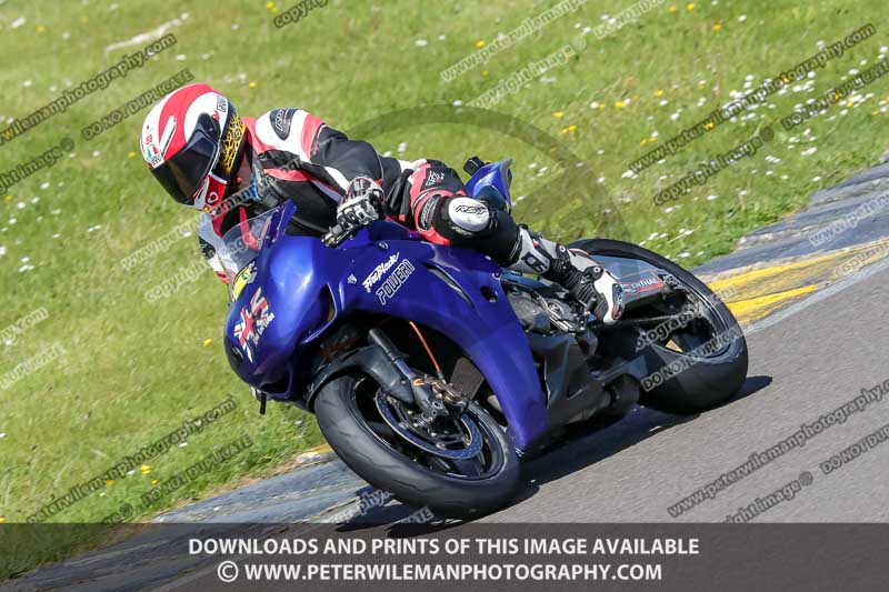 anglesey no limits trackday;anglesey photographs;anglesey trackday photographs;enduro digital images;event digital images;eventdigitalimages;no limits trackdays;peter wileman photography;racing digital images;trac mon;trackday digital images;trackday photos;ty croes