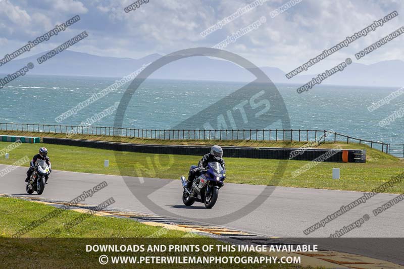 anglesey no limits trackday;anglesey photographs;anglesey trackday photographs;enduro digital images;event digital images;eventdigitalimages;no limits trackdays;peter wileman photography;racing digital images;trac mon;trackday digital images;trackday photos;ty croes