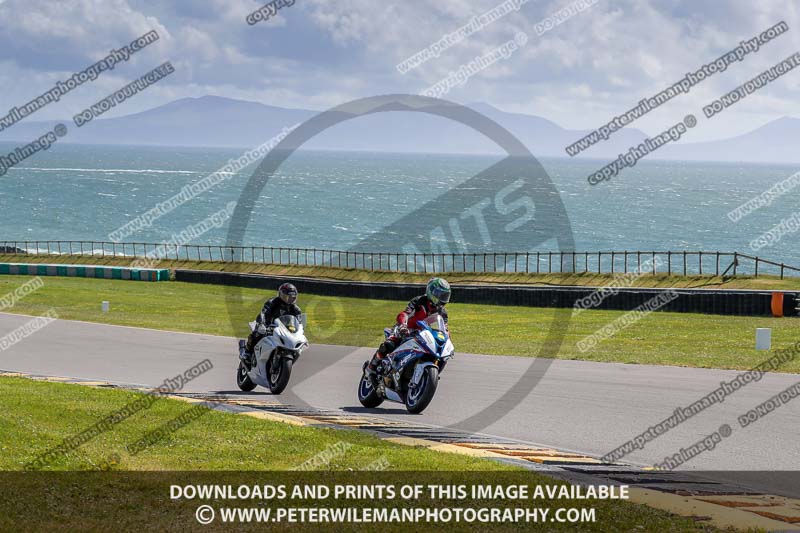 anglesey no limits trackday;anglesey photographs;anglesey trackday photographs;enduro digital images;event digital images;eventdigitalimages;no limits trackdays;peter wileman photography;racing digital images;trac mon;trackday digital images;trackday photos;ty croes