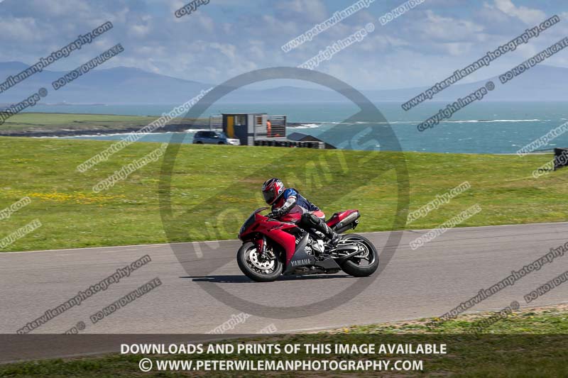 anglesey no limits trackday;anglesey photographs;anglesey trackday photographs;enduro digital images;event digital images;eventdigitalimages;no limits trackdays;peter wileman photography;racing digital images;trac mon;trackday digital images;trackday photos;ty croes