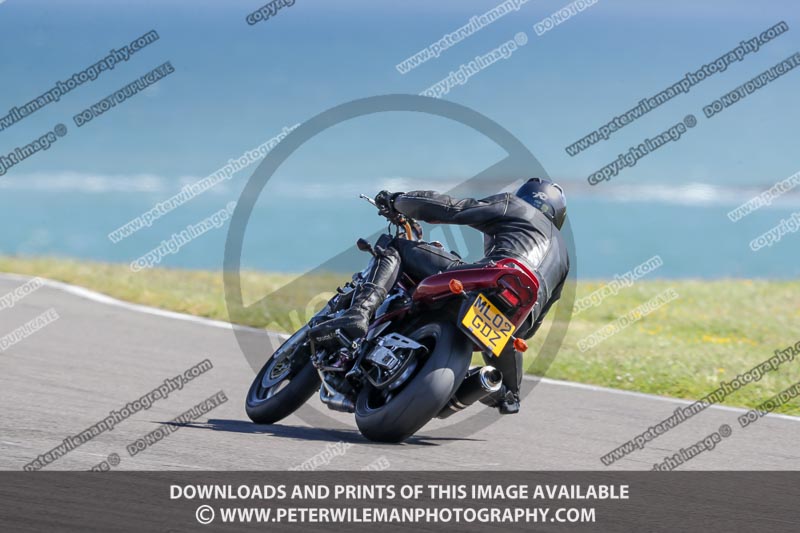 anglesey no limits trackday;anglesey photographs;anglesey trackday photographs;enduro digital images;event digital images;eventdigitalimages;no limits trackdays;peter wileman photography;racing digital images;trac mon;trackday digital images;trackday photos;ty croes