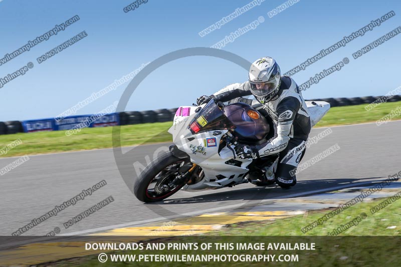 anglesey no limits trackday;anglesey photographs;anglesey trackday photographs;enduro digital images;event digital images;eventdigitalimages;no limits trackdays;peter wileman photography;racing digital images;trac mon;trackday digital images;trackday photos;ty croes