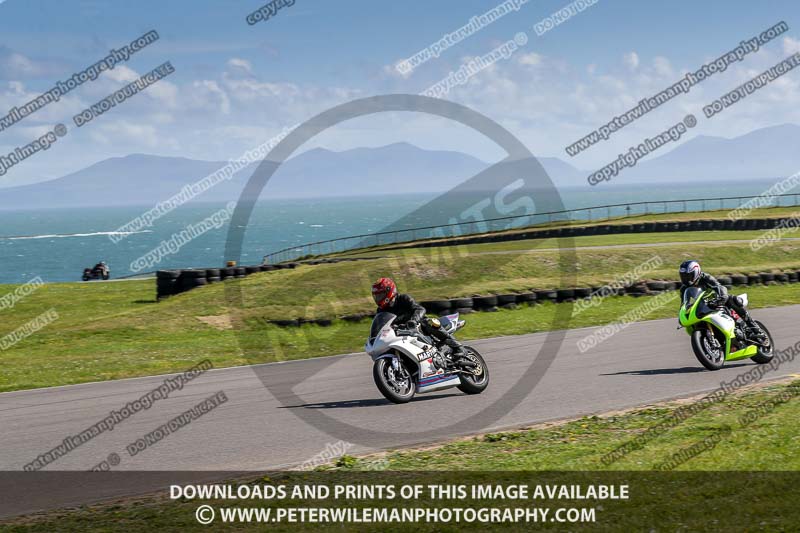 anglesey no limits trackday;anglesey photographs;anglesey trackday photographs;enduro digital images;event digital images;eventdigitalimages;no limits trackdays;peter wileman photography;racing digital images;trac mon;trackday digital images;trackday photos;ty croes