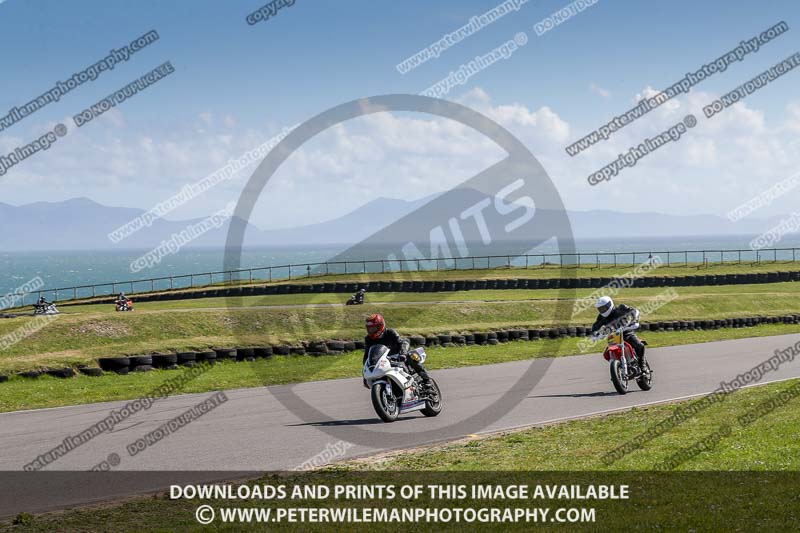 anglesey no limits trackday;anglesey photographs;anglesey trackday photographs;enduro digital images;event digital images;eventdigitalimages;no limits trackdays;peter wileman photography;racing digital images;trac mon;trackday digital images;trackday photos;ty croes