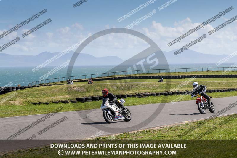 anglesey no limits trackday;anglesey photographs;anglesey trackday photographs;enduro digital images;event digital images;eventdigitalimages;no limits trackdays;peter wileman photography;racing digital images;trac mon;trackday digital images;trackday photos;ty croes