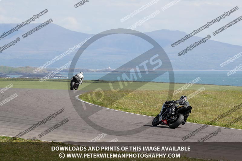 anglesey no limits trackday;anglesey photographs;anglesey trackday photographs;enduro digital images;event digital images;eventdigitalimages;no limits trackdays;peter wileman photography;racing digital images;trac mon;trackday digital images;trackday photos;ty croes