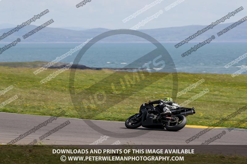 anglesey no limits trackday;anglesey photographs;anglesey trackday photographs;enduro digital images;event digital images;eventdigitalimages;no limits trackdays;peter wileman photography;racing digital images;trac mon;trackday digital images;trackday photos;ty croes