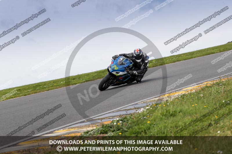 anglesey no limits trackday;anglesey photographs;anglesey trackday photographs;enduro digital images;event digital images;eventdigitalimages;no limits trackdays;peter wileman photography;racing digital images;trac mon;trackday digital images;trackday photos;ty croes