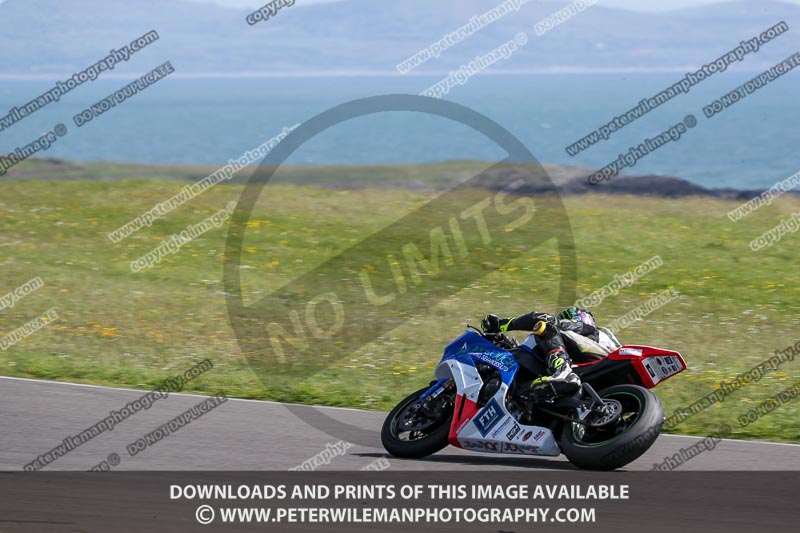 anglesey no limits trackday;anglesey photographs;anglesey trackday photographs;enduro digital images;event digital images;eventdigitalimages;no limits trackdays;peter wileman photography;racing digital images;trac mon;trackday digital images;trackday photos;ty croes