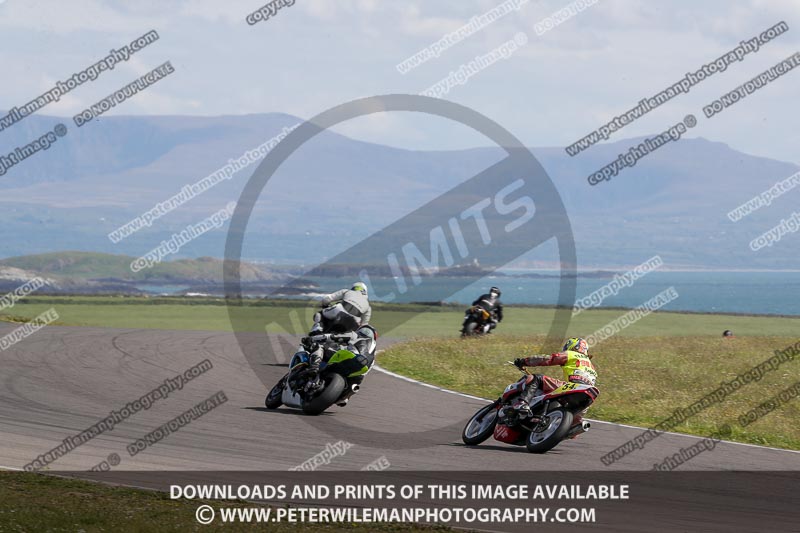 anglesey no limits trackday;anglesey photographs;anglesey trackday photographs;enduro digital images;event digital images;eventdigitalimages;no limits trackdays;peter wileman photography;racing digital images;trac mon;trackday digital images;trackday photos;ty croes