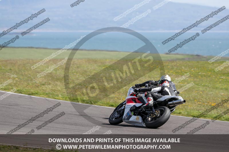 anglesey no limits trackday;anglesey photographs;anglesey trackday photographs;enduro digital images;event digital images;eventdigitalimages;no limits trackdays;peter wileman photography;racing digital images;trac mon;trackday digital images;trackday photos;ty croes