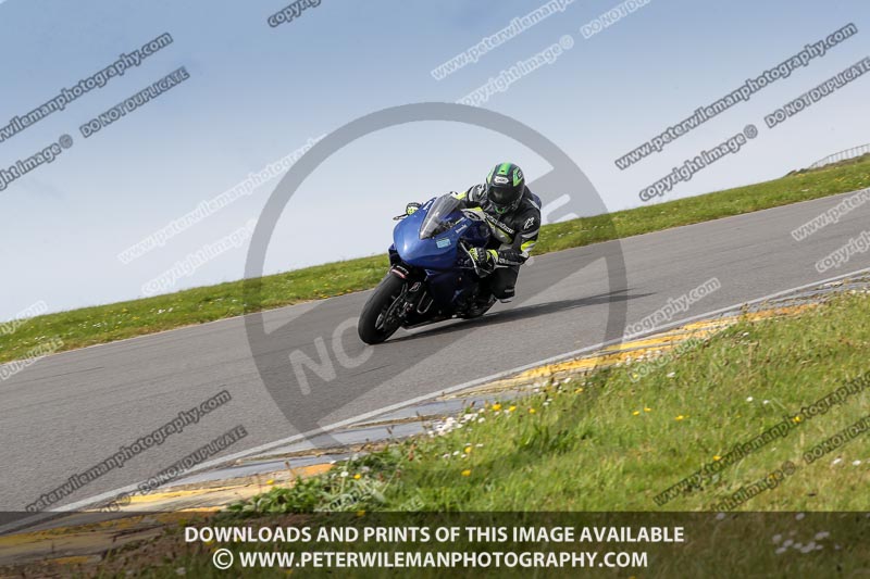 anglesey no limits trackday;anglesey photographs;anglesey trackday photographs;enduro digital images;event digital images;eventdigitalimages;no limits trackdays;peter wileman photography;racing digital images;trac mon;trackday digital images;trackday photos;ty croes