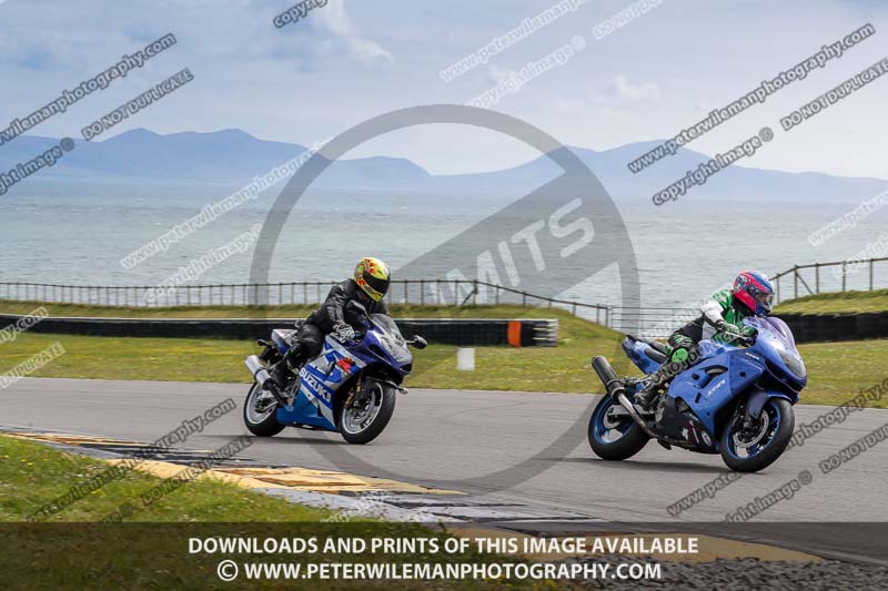 anglesey no limits trackday;anglesey photographs;anglesey trackday photographs;enduro digital images;event digital images;eventdigitalimages;no limits trackdays;peter wileman photography;racing digital images;trac mon;trackday digital images;trackday photos;ty croes