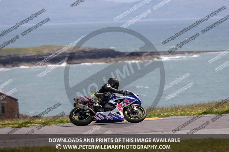 anglesey no limits trackday;anglesey photographs;anglesey trackday photographs;enduro digital images;event digital images;eventdigitalimages;no limits trackdays;peter wileman photography;racing digital images;trac mon;trackday digital images;trackday photos;ty croes