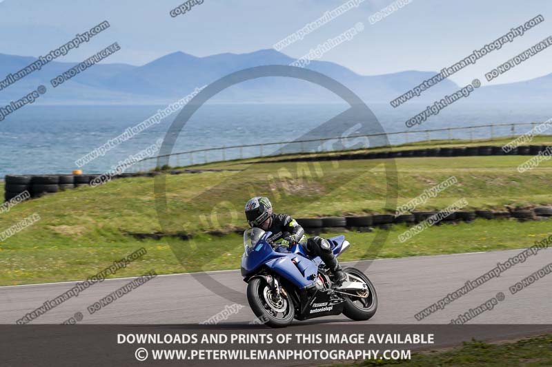 anglesey no limits trackday;anglesey photographs;anglesey trackday photographs;enduro digital images;event digital images;eventdigitalimages;no limits trackdays;peter wileman photography;racing digital images;trac mon;trackday digital images;trackday photos;ty croes