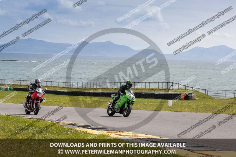 anglesey no limits trackday;anglesey photographs;anglesey trackday photographs;enduro digital images;event digital images;eventdigitalimages;no limits trackdays;peter wileman photography;racing digital images;trac mon;trackday digital images;trackday photos;ty croes