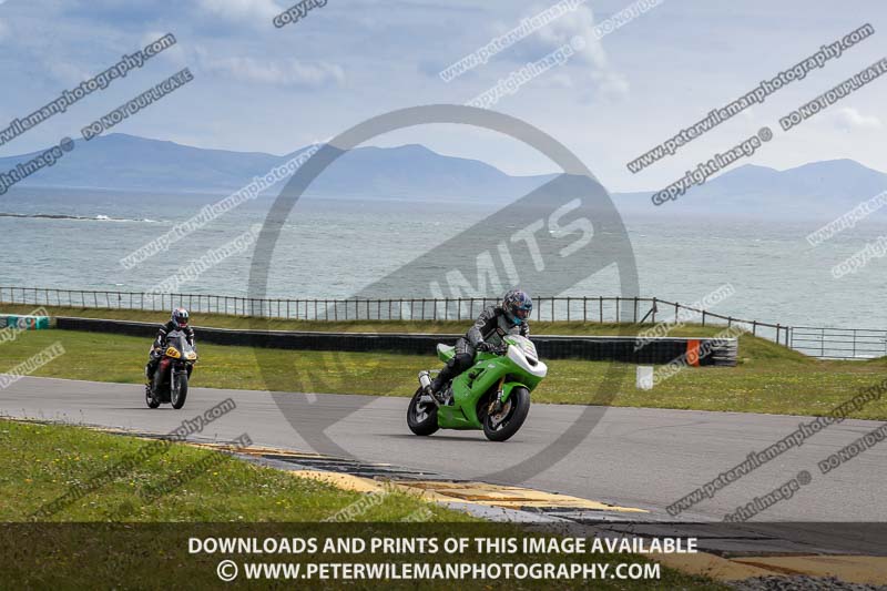 anglesey no limits trackday;anglesey photographs;anglesey trackday photographs;enduro digital images;event digital images;eventdigitalimages;no limits trackdays;peter wileman photography;racing digital images;trac mon;trackday digital images;trackday photos;ty croes