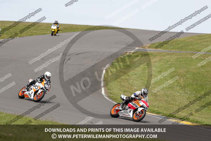 anglesey no limits trackday;anglesey photographs;anglesey trackday photographs;enduro digital images;event digital images;eventdigitalimages;no limits trackdays;peter wileman photography;racing digital images;trac mon;trackday digital images;trackday photos;ty croes