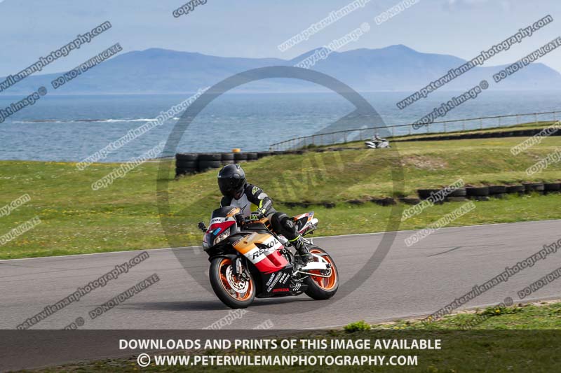 anglesey no limits trackday;anglesey photographs;anglesey trackday photographs;enduro digital images;event digital images;eventdigitalimages;no limits trackdays;peter wileman photography;racing digital images;trac mon;trackday digital images;trackday photos;ty croes