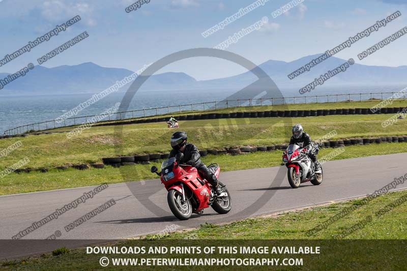 anglesey no limits trackday;anglesey photographs;anglesey trackday photographs;enduro digital images;event digital images;eventdigitalimages;no limits trackdays;peter wileman photography;racing digital images;trac mon;trackday digital images;trackday photos;ty croes