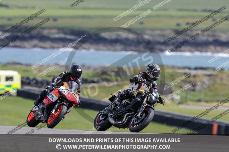 anglesey no limits trackday;anglesey photographs;anglesey trackday photographs;enduro digital images;event digital images;eventdigitalimages;no limits trackdays;peter wileman photography;racing digital images;trac mon;trackday digital images;trackday photos;ty croes