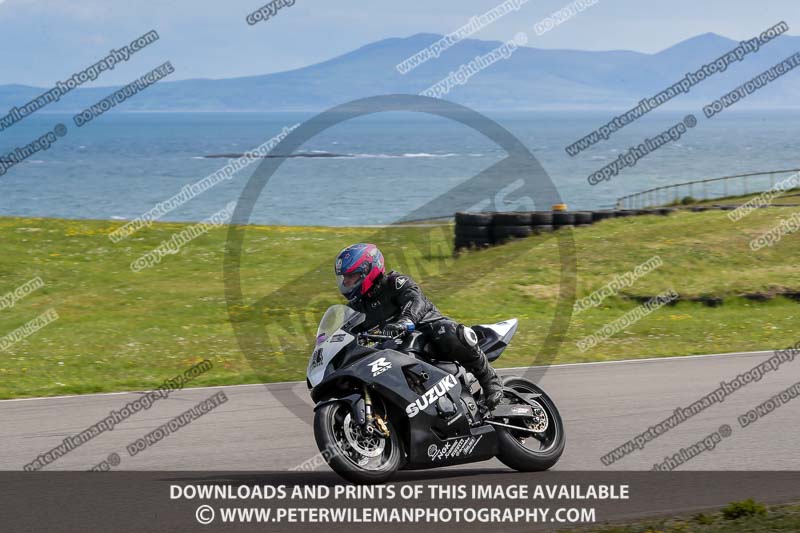 anglesey no limits trackday;anglesey photographs;anglesey trackday photographs;enduro digital images;event digital images;eventdigitalimages;no limits trackdays;peter wileman photography;racing digital images;trac mon;trackday digital images;trackday photos;ty croes