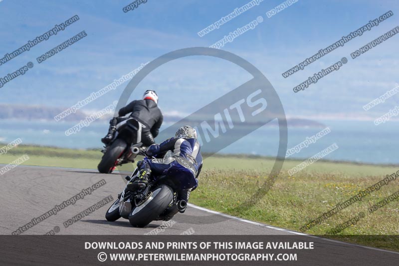 anglesey no limits trackday;anglesey photographs;anglesey trackday photographs;enduro digital images;event digital images;eventdigitalimages;no limits trackdays;peter wileman photography;racing digital images;trac mon;trackday digital images;trackday photos;ty croes