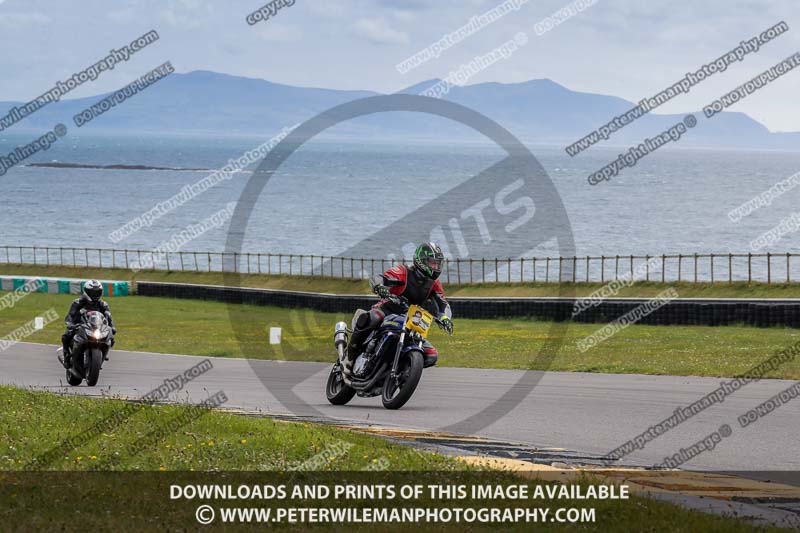 anglesey no limits trackday;anglesey photographs;anglesey trackday photographs;enduro digital images;event digital images;eventdigitalimages;no limits trackdays;peter wileman photography;racing digital images;trac mon;trackday digital images;trackday photos;ty croes