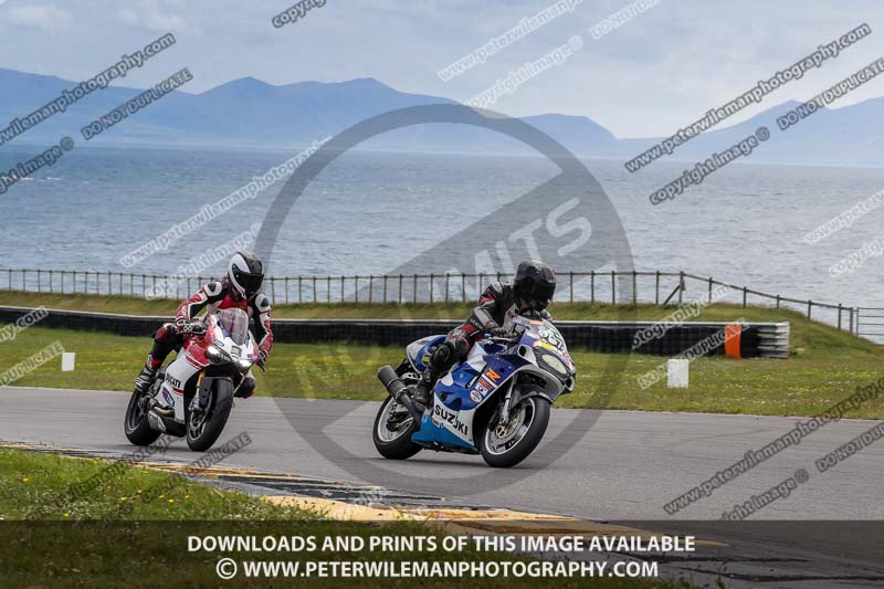 anglesey no limits trackday;anglesey photographs;anglesey trackday photographs;enduro digital images;event digital images;eventdigitalimages;no limits trackdays;peter wileman photography;racing digital images;trac mon;trackday digital images;trackday photos;ty croes