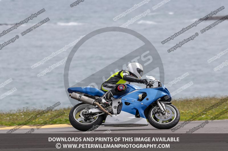 anglesey no limits trackday;anglesey photographs;anglesey trackday photographs;enduro digital images;event digital images;eventdigitalimages;no limits trackdays;peter wileman photography;racing digital images;trac mon;trackday digital images;trackday photos;ty croes