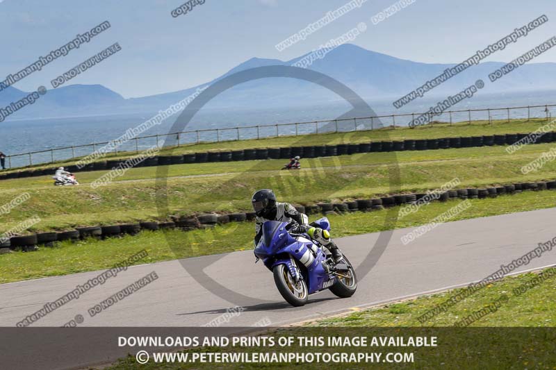 anglesey no limits trackday;anglesey photographs;anglesey trackday photographs;enduro digital images;event digital images;eventdigitalimages;no limits trackdays;peter wileman photography;racing digital images;trac mon;trackday digital images;trackday photos;ty croes