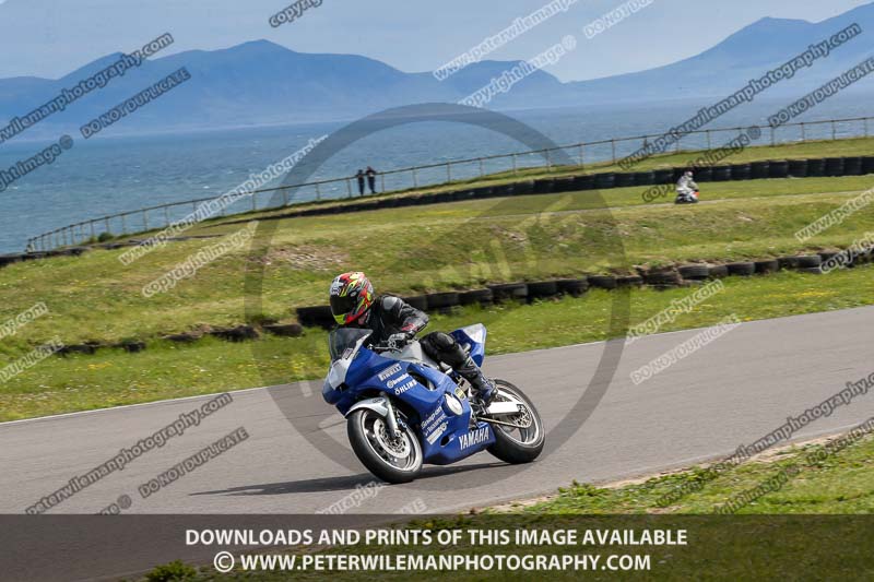 anglesey no limits trackday;anglesey photographs;anglesey trackday photographs;enduro digital images;event digital images;eventdigitalimages;no limits trackdays;peter wileman photography;racing digital images;trac mon;trackday digital images;trackday photos;ty croes