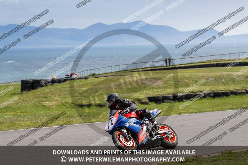 anglesey no limits trackday;anglesey photographs;anglesey trackday photographs;enduro digital images;event digital images;eventdigitalimages;no limits trackdays;peter wileman photography;racing digital images;trac mon;trackday digital images;trackday photos;ty croes