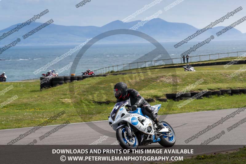 anglesey no limits trackday;anglesey photographs;anglesey trackday photographs;enduro digital images;event digital images;eventdigitalimages;no limits trackdays;peter wileman photography;racing digital images;trac mon;trackday digital images;trackday photos;ty croes