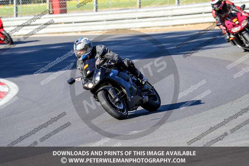 brands hatch photographs;brands no limits trackday;cadwell trackday photographs;enduro digital images;event digital images;eventdigitalimages;no limits trackdays;peter wileman photography;racing digital images;trackday digital images;trackday photos