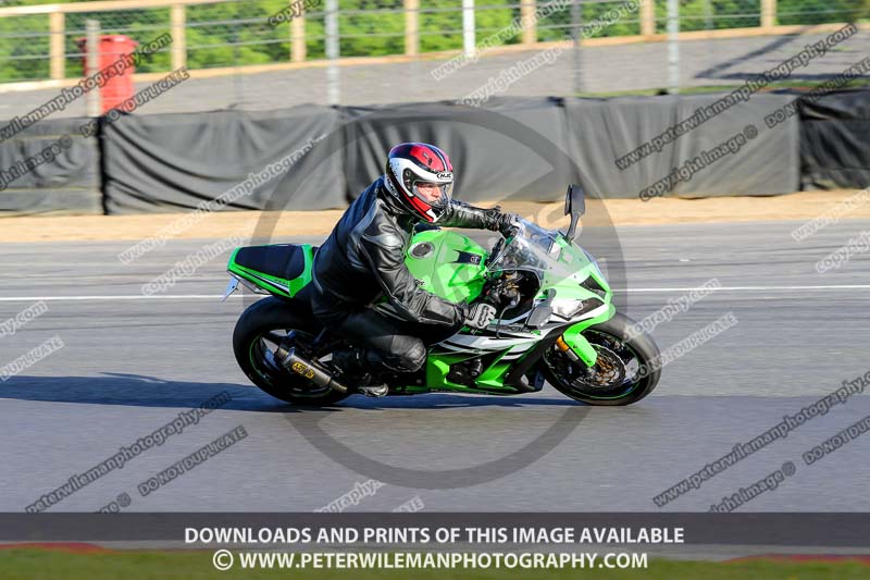 brands hatch photographs;brands no limits trackday;cadwell trackday photographs;enduro digital images;event digital images;eventdigitalimages;no limits trackdays;peter wileman photography;racing digital images;trackday digital images;trackday photos