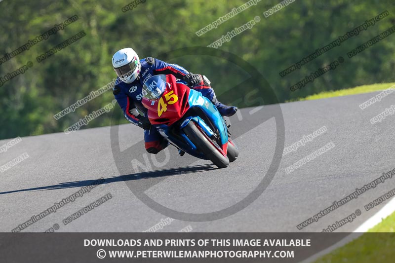 cadwell no limits trackday;cadwell park;cadwell park photographs;cadwell trackday photographs;enduro digital images;event digital images;eventdigitalimages;no limits trackdays;peter wileman photography;racing digital images;trackday digital images;trackday photos