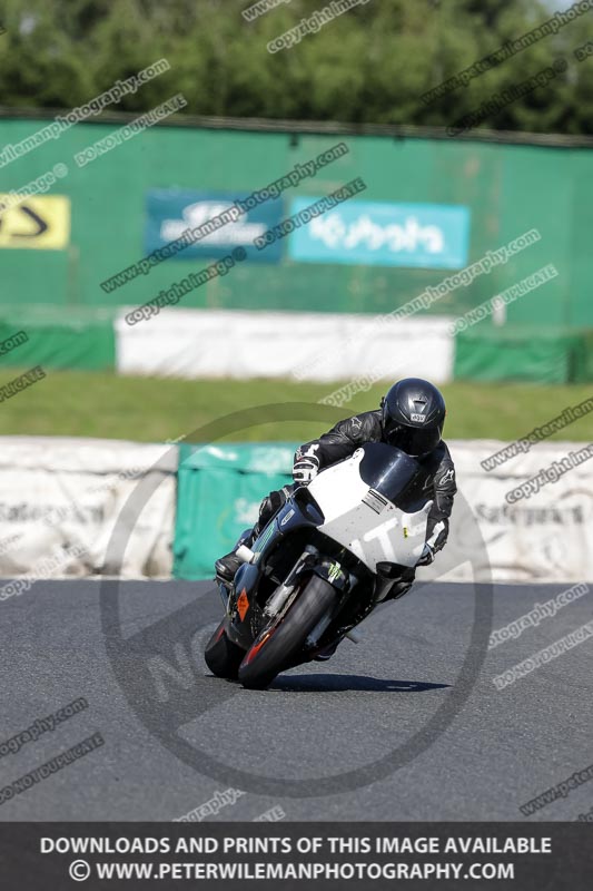 enduro digital images;event digital images;eventdigitalimages;mallory park;mallory park photographs;mallory park trackday;mallory park trackday photographs;no limits trackdays;peter wileman photography;racing digital images;trackday digital images;trackday photos