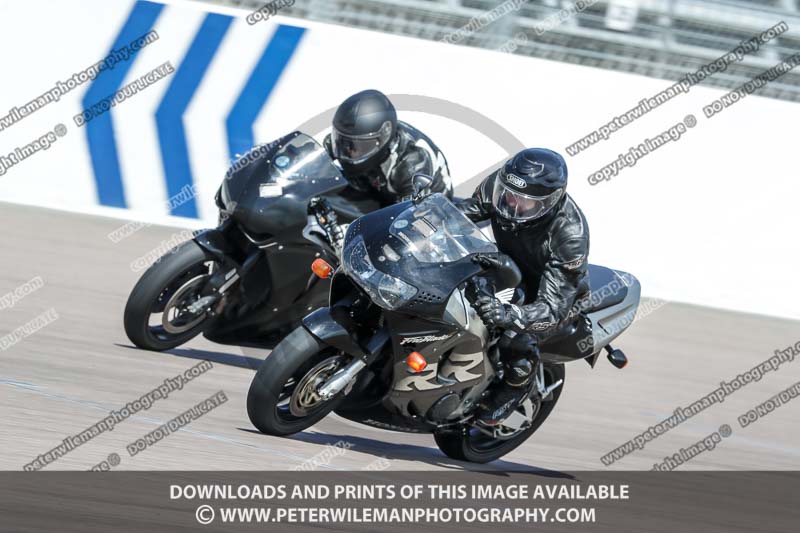 Rockingham no limits trackday;enduro digital images;event digital images;eventdigitalimages;no limits trackdays;peter wileman photography;racing digital images;rockingham raceway northamptonshire;rockingham trackday photographs;trackday digital images;trackday photos