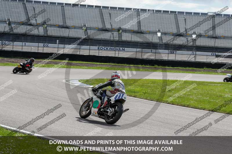 Rockingham no limits trackday;enduro digital images;event digital images;eventdigitalimages;no limits trackdays;peter wileman photography;racing digital images;rockingham raceway northamptonshire;rockingham trackday photographs;trackday digital images;trackday photos