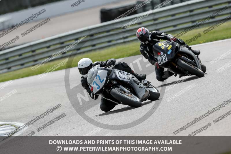 Rockingham no limits trackday;enduro digital images;event digital images;eventdigitalimages;no limits trackdays;peter wileman photography;racing digital images;rockingham raceway northamptonshire;rockingham trackday photographs;trackday digital images;trackday photos